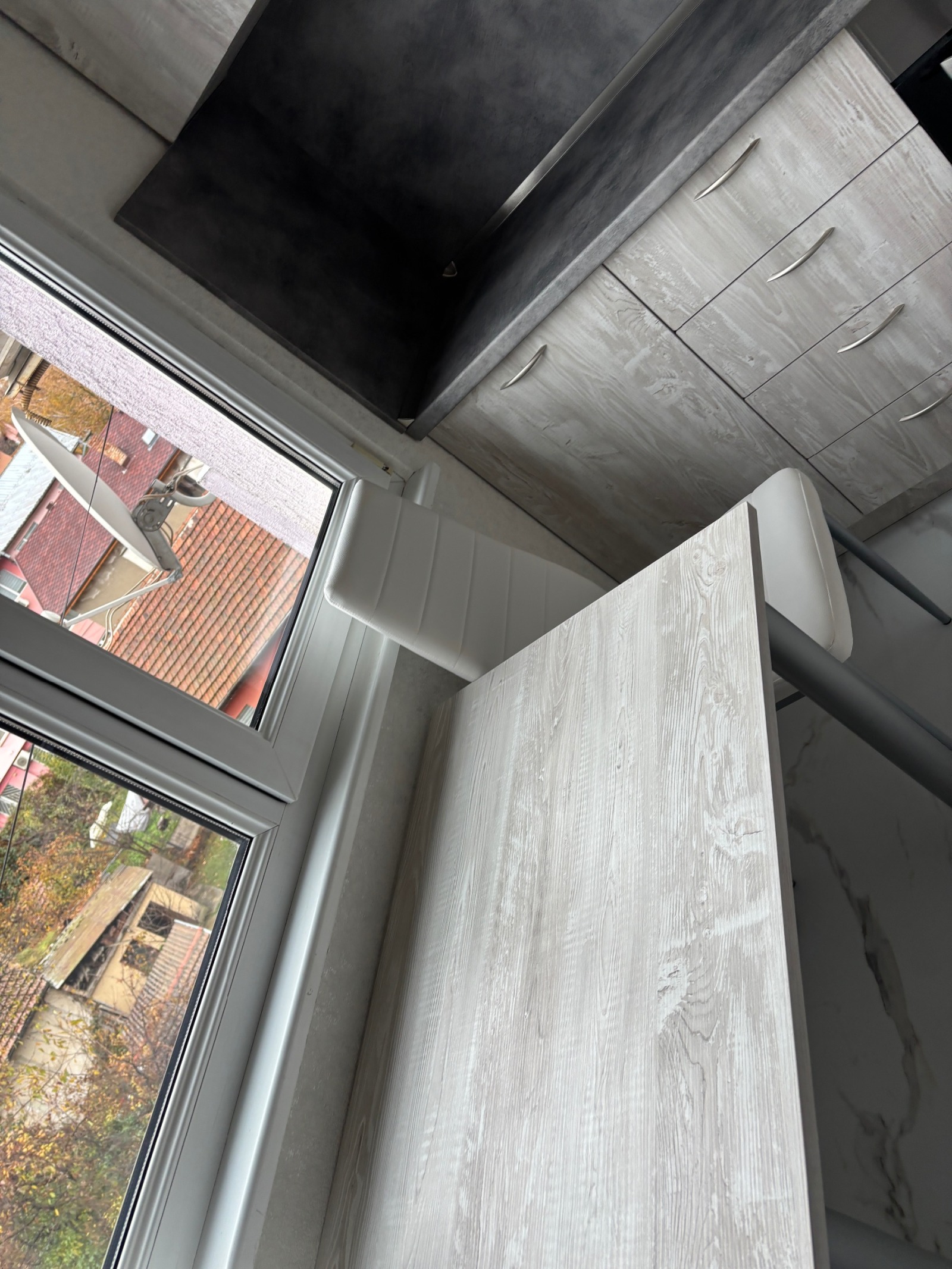 Продава 2-СТАЕН, гр. Своге, област София област, снимка 2 - Апартаменти - 53711604