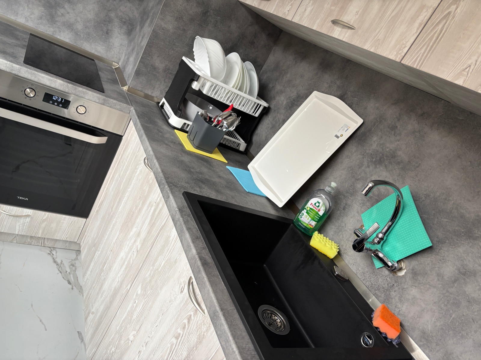 Продава 2-СТАЕН, гр. Своге, област София област, снимка 4 - Апартаменти - 53711604