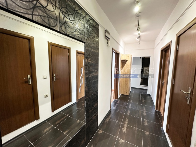 Продава 4-СТАЕН в град Варна, Автогара - 90 кв.м / 179 900 € » 351 853.82 лв., КОМФОРТ И ФОРОС БРОКЪРС