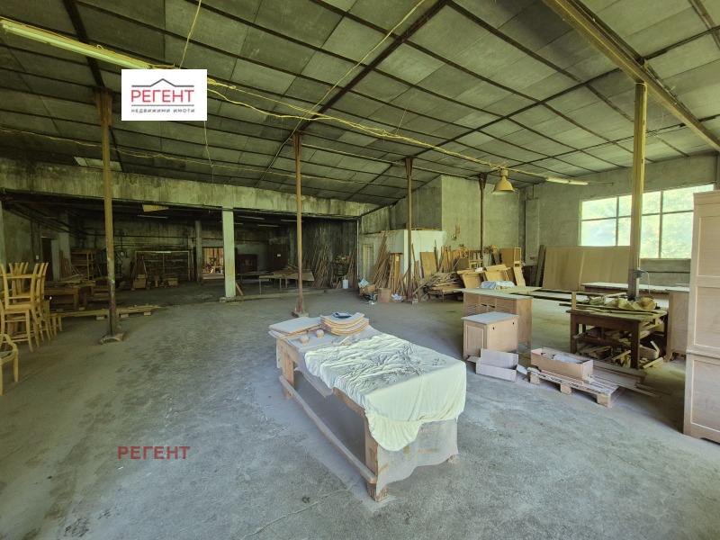 Продава ФАБРИКА/ЗАВОД в област Габрово, гр. Плачковци - 3164 кв.м / 528 780 € » 1 034 203.79 лв., РЕГЕНТ