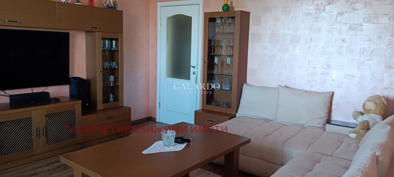 De vânzare  1 dormitor Plovdiv , Ciuciuc Parij , 72 mp | 35419388 - imagine [2]