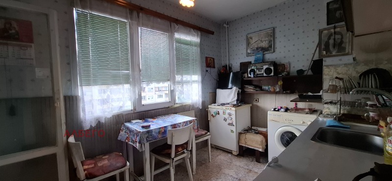 Продава  2-стаен град София , Люлин 6 , 72 кв.м | 76532424 - изображение [5]