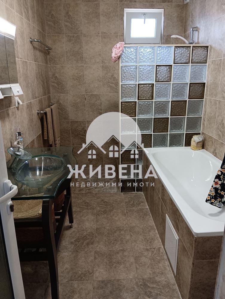 Продава КЪЩА, с. Гурково, област Добрич, снимка 10 - Къщи - 38368253