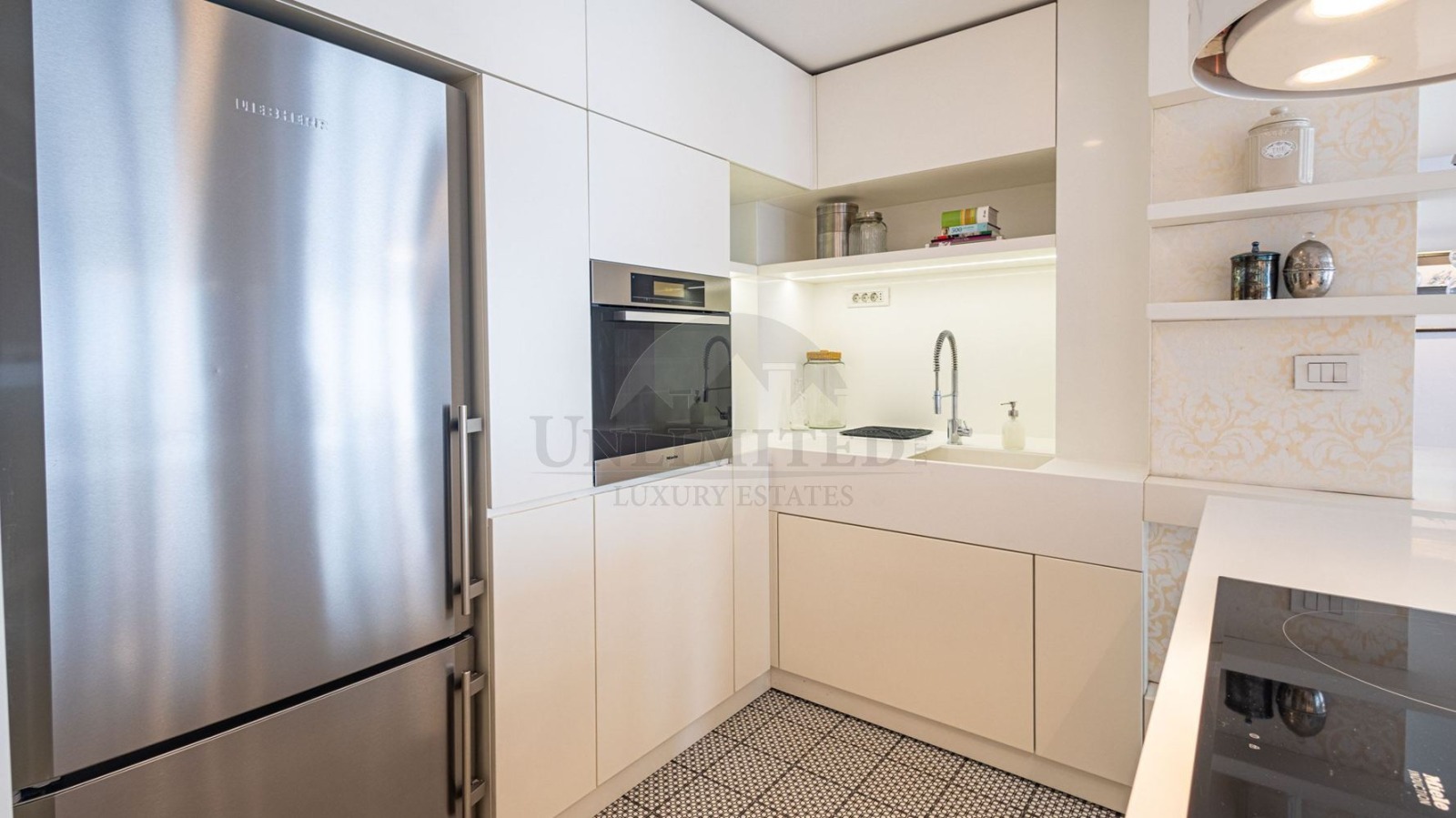 Продава 4-СТАЕН, гр. София, Лозенец, снимка 7 - Апартаменти - 54559762