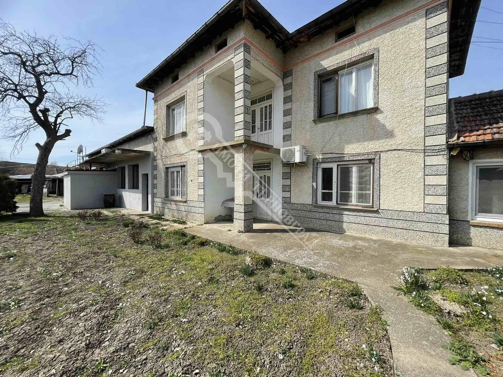 Продава КЪЩА, с. Долна Липница, област Велико Търново