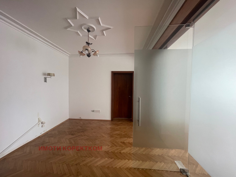 Продава  Офис град София , Център , 160 кв.м | 65904608 - изображение [6]