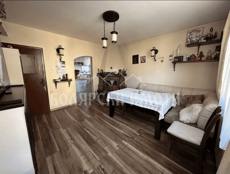 Na prodej  Podlaha domu Veliko Tarnovo , Varuša , 200 m2 | 56279261 - obraz [2]