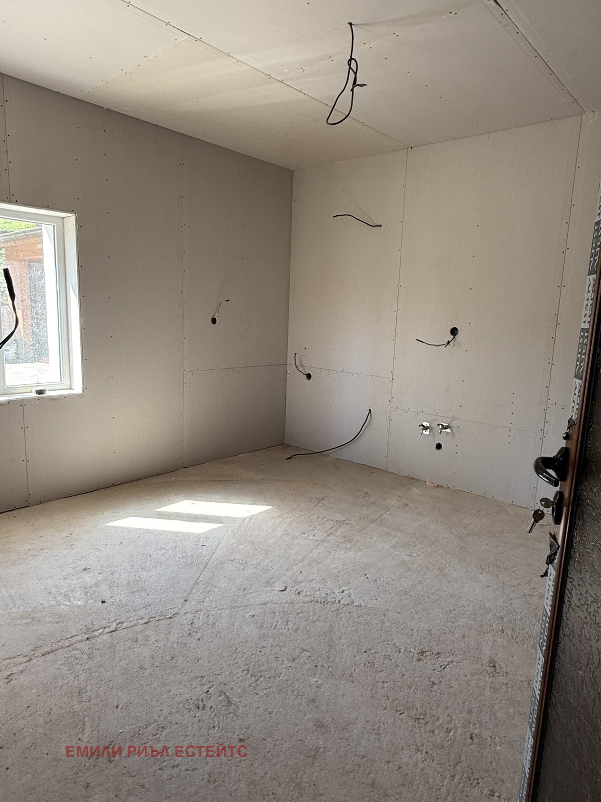 Продава КЪЩА, с. Зверино, област Враца, снимка 10 - Къщи - 54014229