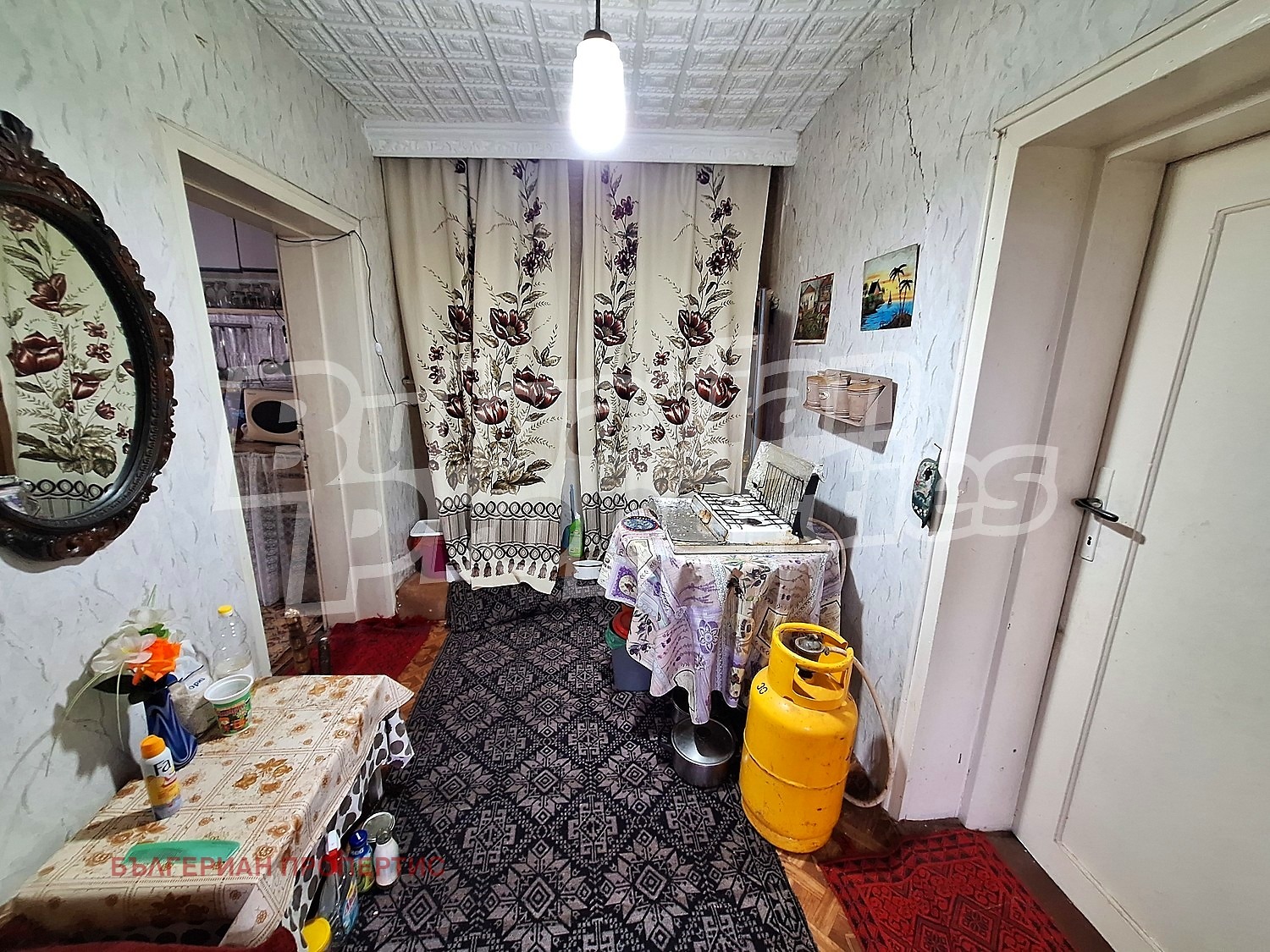Продава КЪЩА, с. Овча могила, област Велико Търново, снимка 9 - Къщи - 55143976