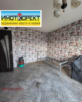 1 dormitor Ustrem, Pazardjic 4