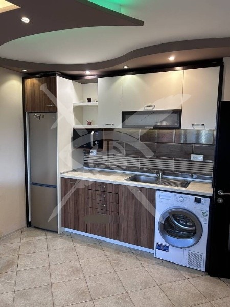 Продава 2-СТАЕН, гр. Бургас, Изгрев, снимка 6 - Апартаменти - 52704321