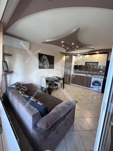 Продава 2-СТАЕН, гр. Бургас, Изгрев, снимка 2 - Апартаменти - 52704321