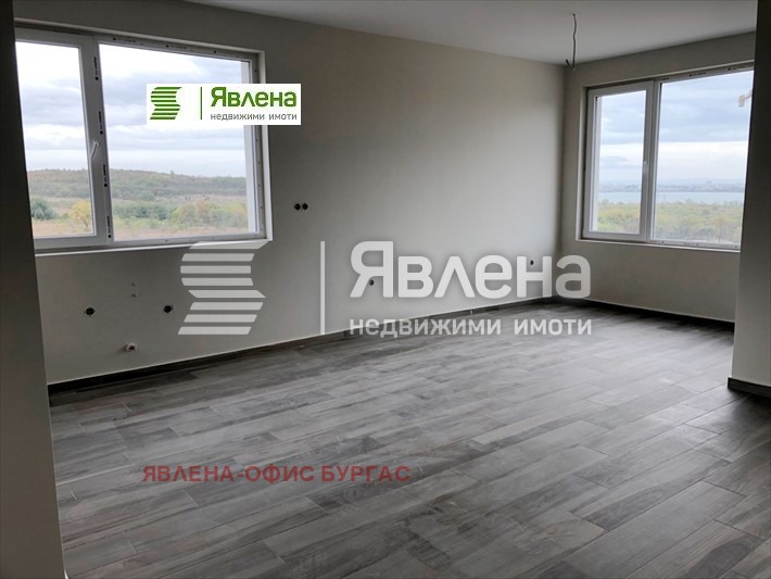 Продава 3-СТАЕН, гр. Бургас, област Бургас, снимка 3 - Aпартаменти - 48301456