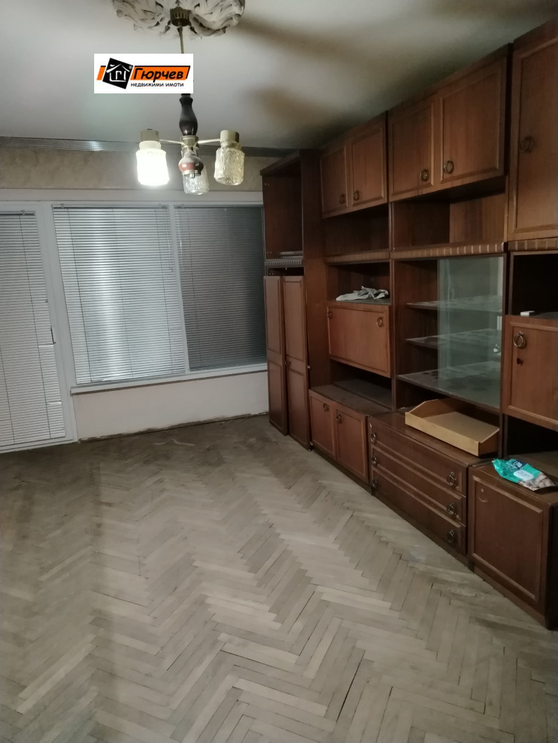 Продава 3-СТАЕН, гр. Русе, Родина 2, снимка 1 - Aпартаменти - 48585512