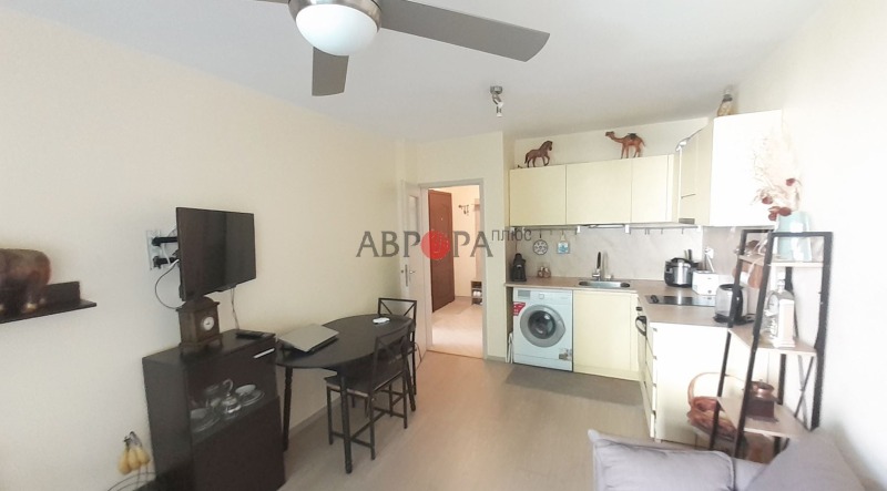 Продава  3-стаен град Бургас , Център , 81 кв.м | 89801747 - изображение [3]