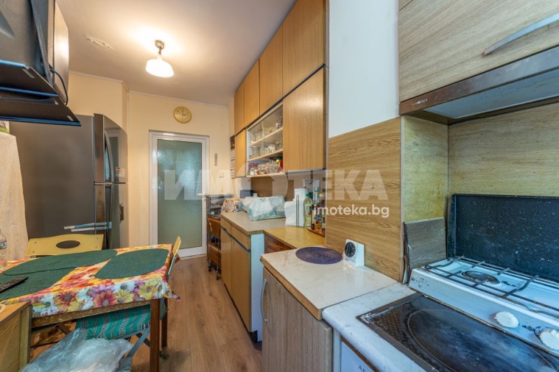 En venta  2 dormitorios Varna , Lyatno kino Trakiya , 75 metros cuadrados | 32327229 - imagen [3]