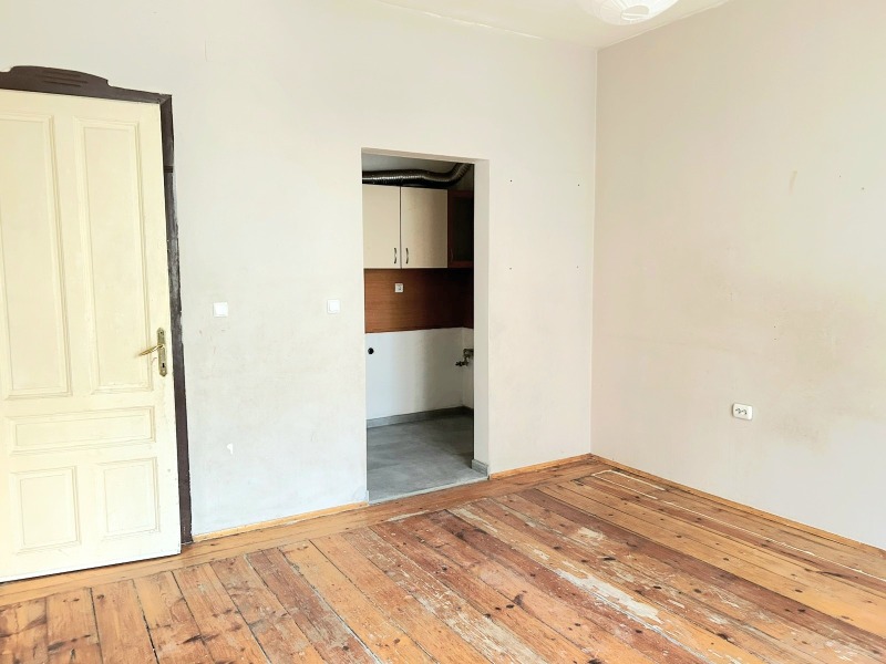Продается  2 спальни София , Оборище , 92 кв.м | 45350658 - изображение [2]