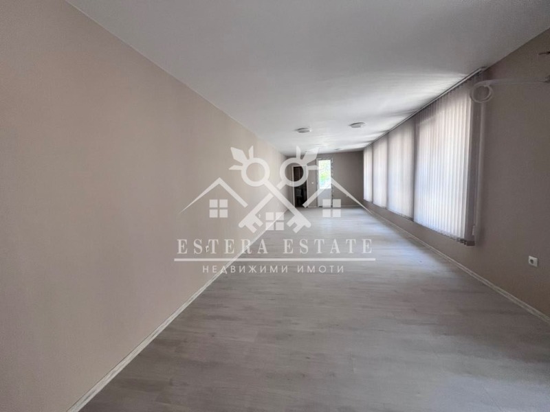 Продава  Офис град Шумен , Военно училище , 58 кв.м | 33640688