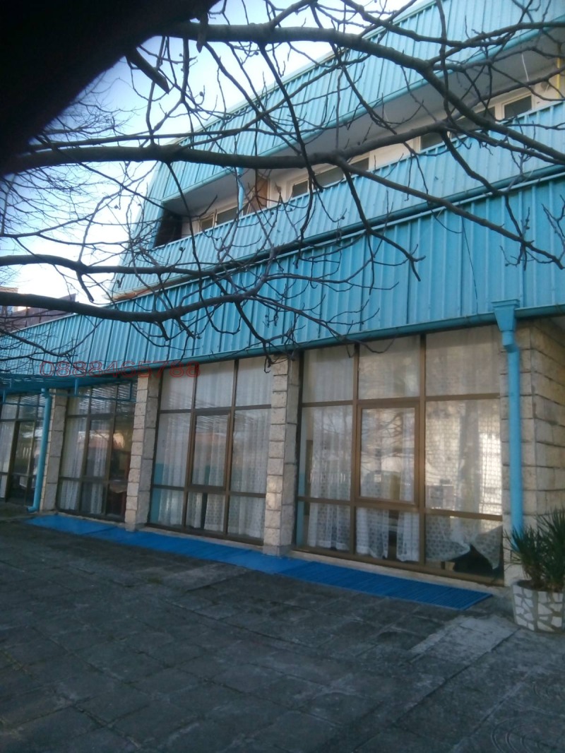Продава ХОТЕЛ, с. Лозенец, област Бургас
