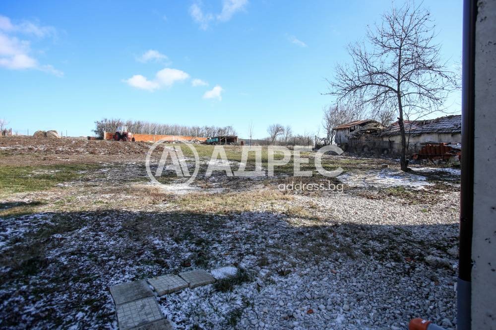 Продава КЪЩА, с. Алдомировци, област София област, снимка 8 - Къщи - 54689056