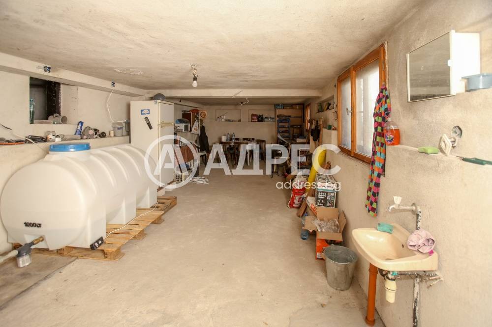 Продава КЪЩА, с. Алдомировци, област София област, снимка 14 - Къщи - 54689056