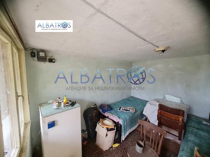 Продава КЪЩА, гр. Варна, м-т Боровец - юг, снимка 8 - Къщи - 54047209