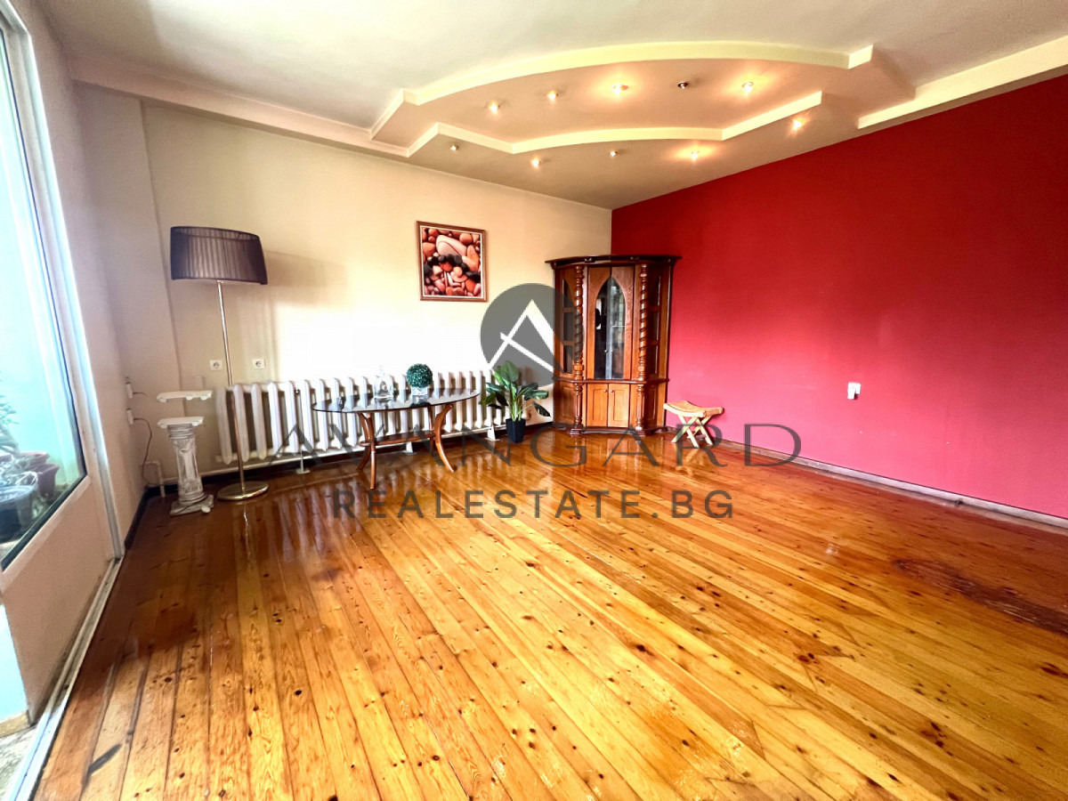 Продава ЕТАЖ ОТ КЪЩА, гр. Пловдив, Кършияка