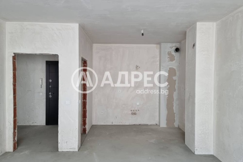 Myytävänä  1 makuuhuone Sofia , Ljulin 1 , 79 neliömetriä | 29226404 - kuva [6]