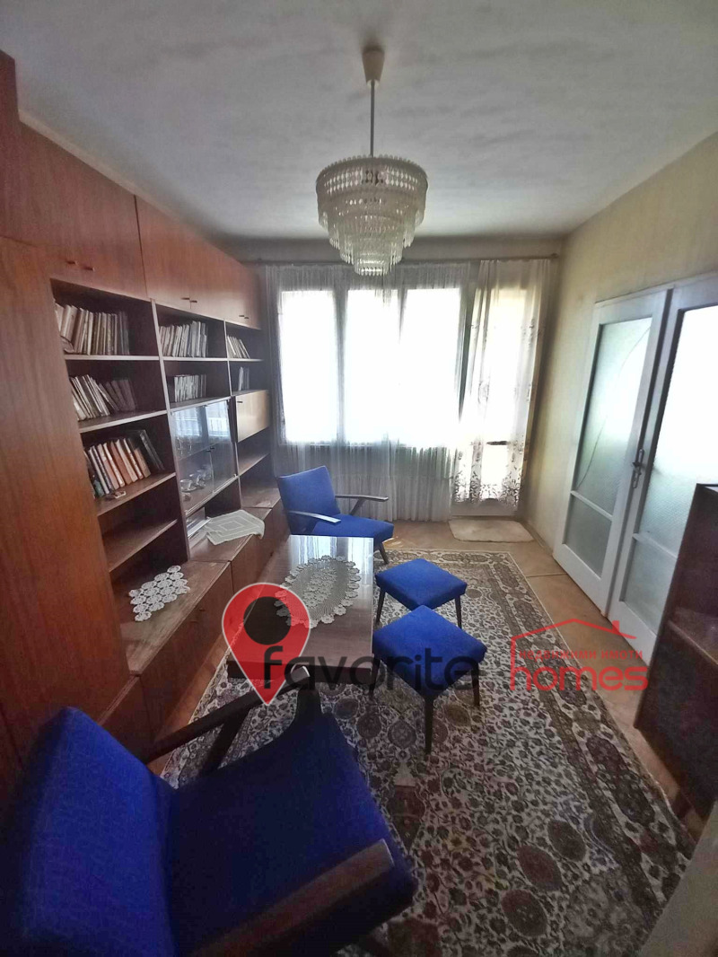 Myytävänä  3 makuuhuonetta Šumen , Tsentar , 100 neliömetriä | 53263919 - kuva [3]