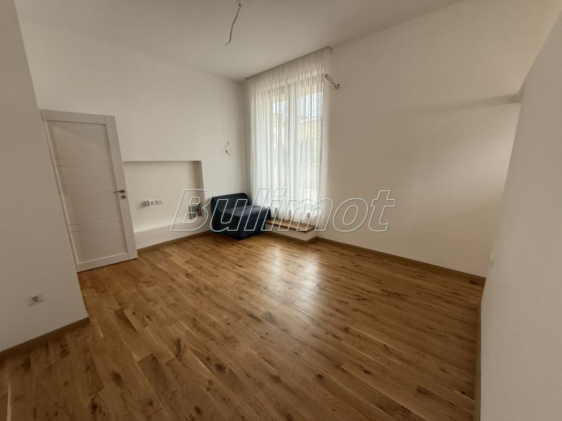 Продава 4-СТАЕН, гр. Варна, Бриз, снимка 9 - Апартаменти - 53455271