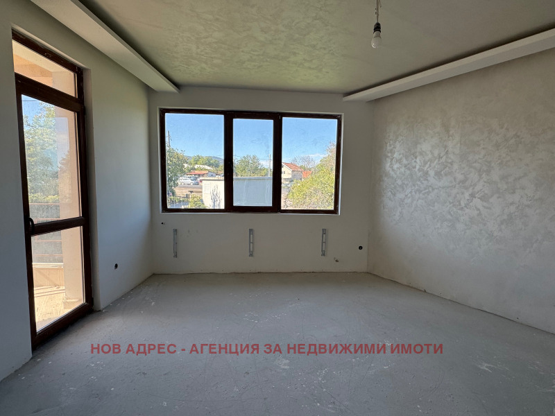 Продава  Къща град Търговище , Запад 2 , 140 кв.м | 86173025 - изображение [15]