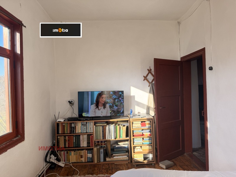 Продава КЪЩА, гр. Троян, област Ловеч, снимка 3 - Къщи - 52808410