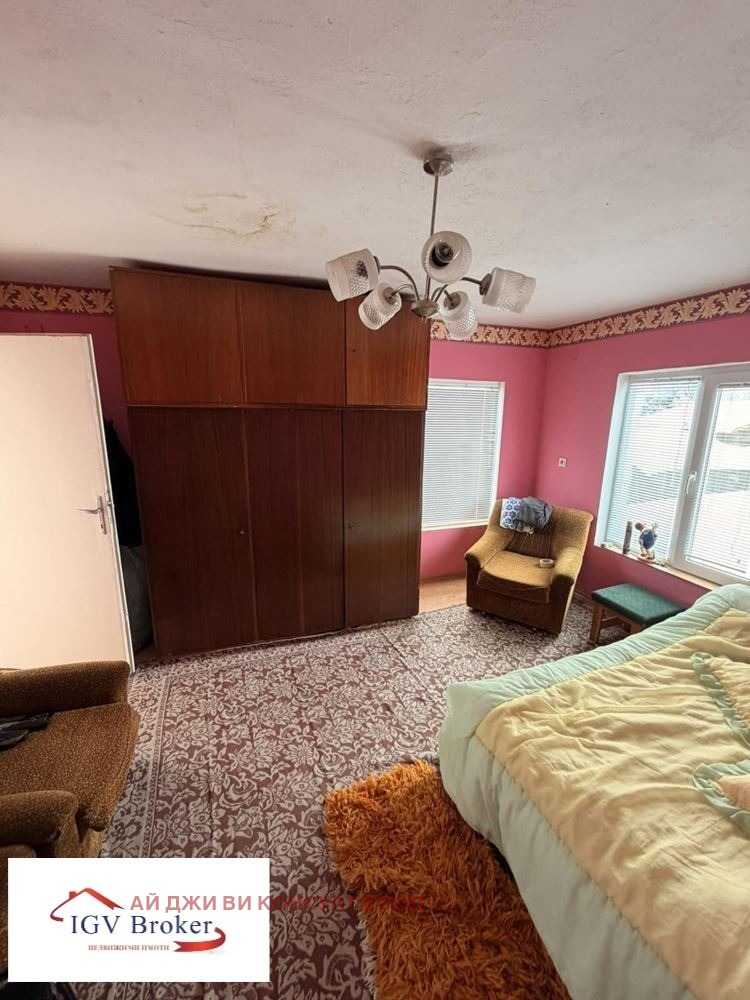 Продава КЪЩА, с. Поповяне, област София област, снимка 6 - Къщи - 53617356