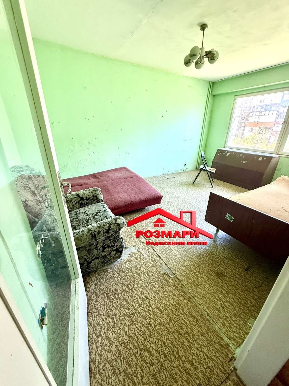 Продава 1-СТАЕН, гр. Русе, Здравец Изток, снимка 2 - Апартаменти - 54374516
