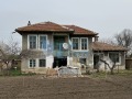 Продава КЪЩА, област Велико Търново, с. Ресен • 130000 лв. • 55226675 — Holmes.bg