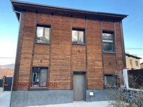 House Studena, region Pernik 1