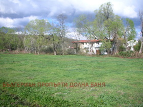 Handlung Dolna banja, region Sofia 3