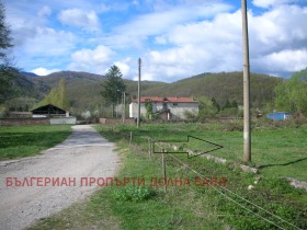 Handlung Dolna banja, region Sofia 6