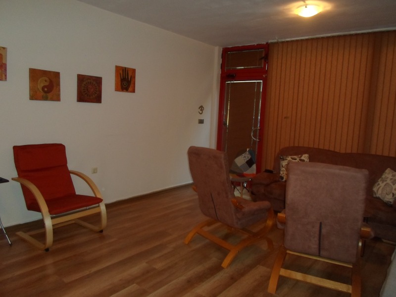 Myytävänä  Studio Sofia , Tsentar , 45 neliömetriä | 55305400 - kuva [6]
