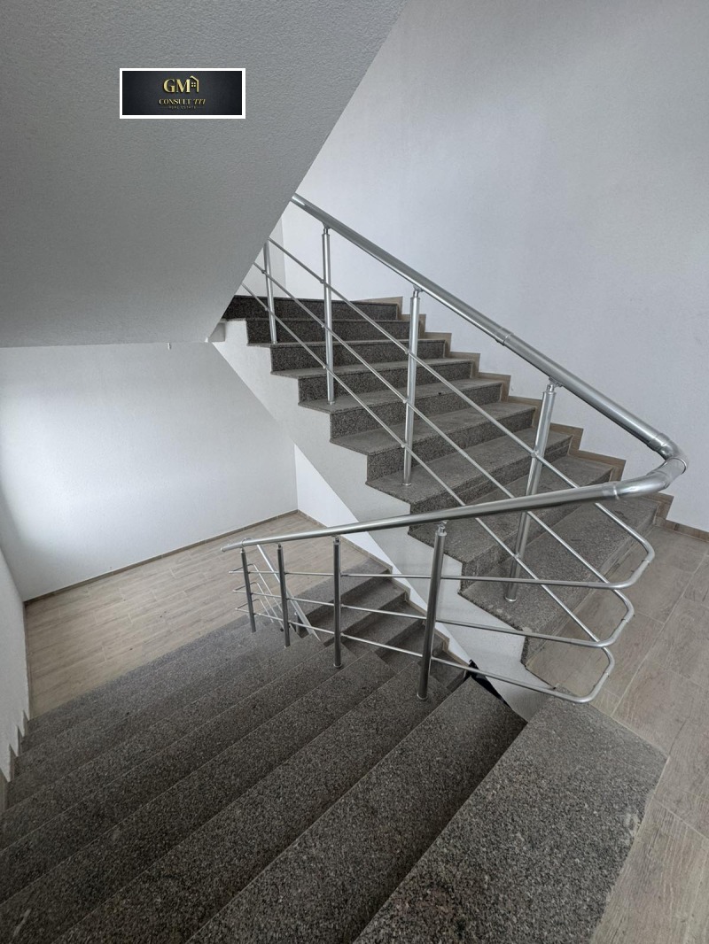 Продава 2-СТАЕН, гр. Плевен, Широк център, снимка 2 - Апартаменти - 52977314