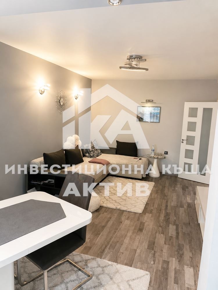 Продава 2-СТАЕН, гр. Пловдив, Кючук Париж, снимка 2 - Апартаменти - 54628444
