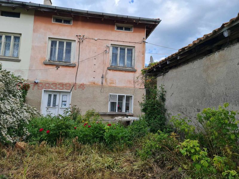 Продава КЪЩА, с. Равногор, област Пазарджик, снимка 2 - Къщи - 52785835