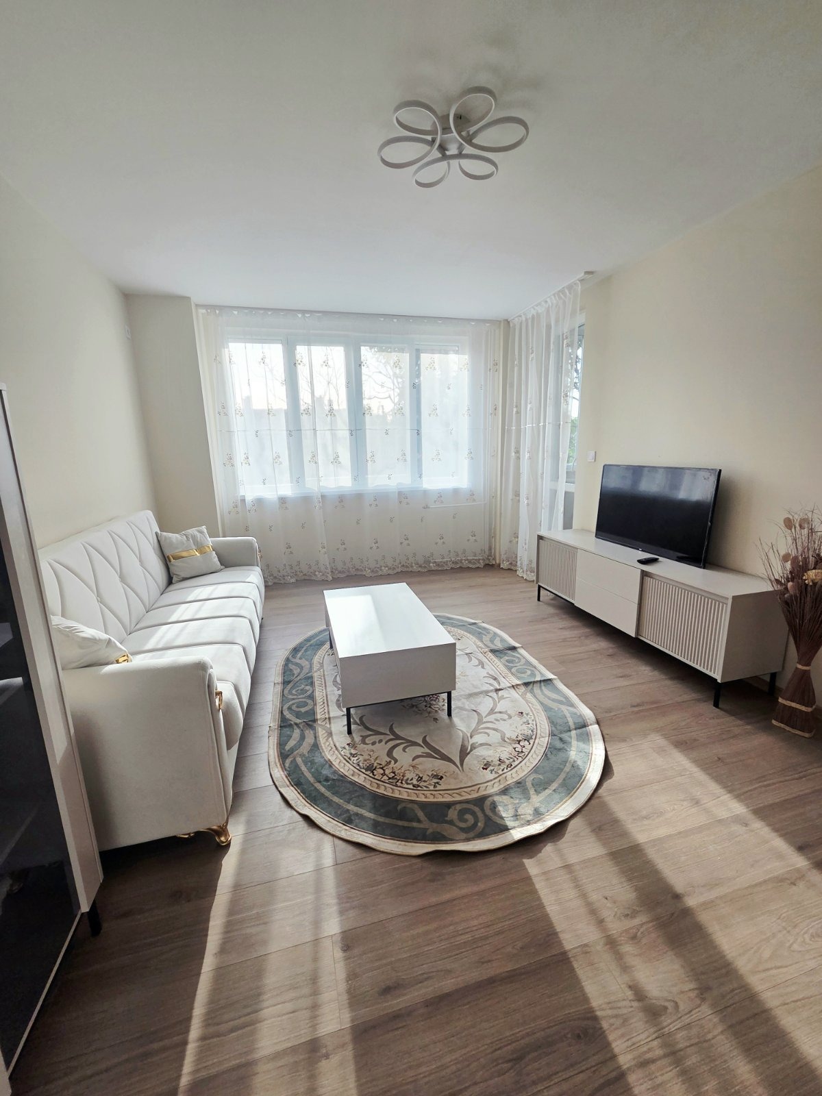 Продава 3-СТАЕН, гр. Плевен, Идеален център, снимка 10 - Апартаменти - 55161594