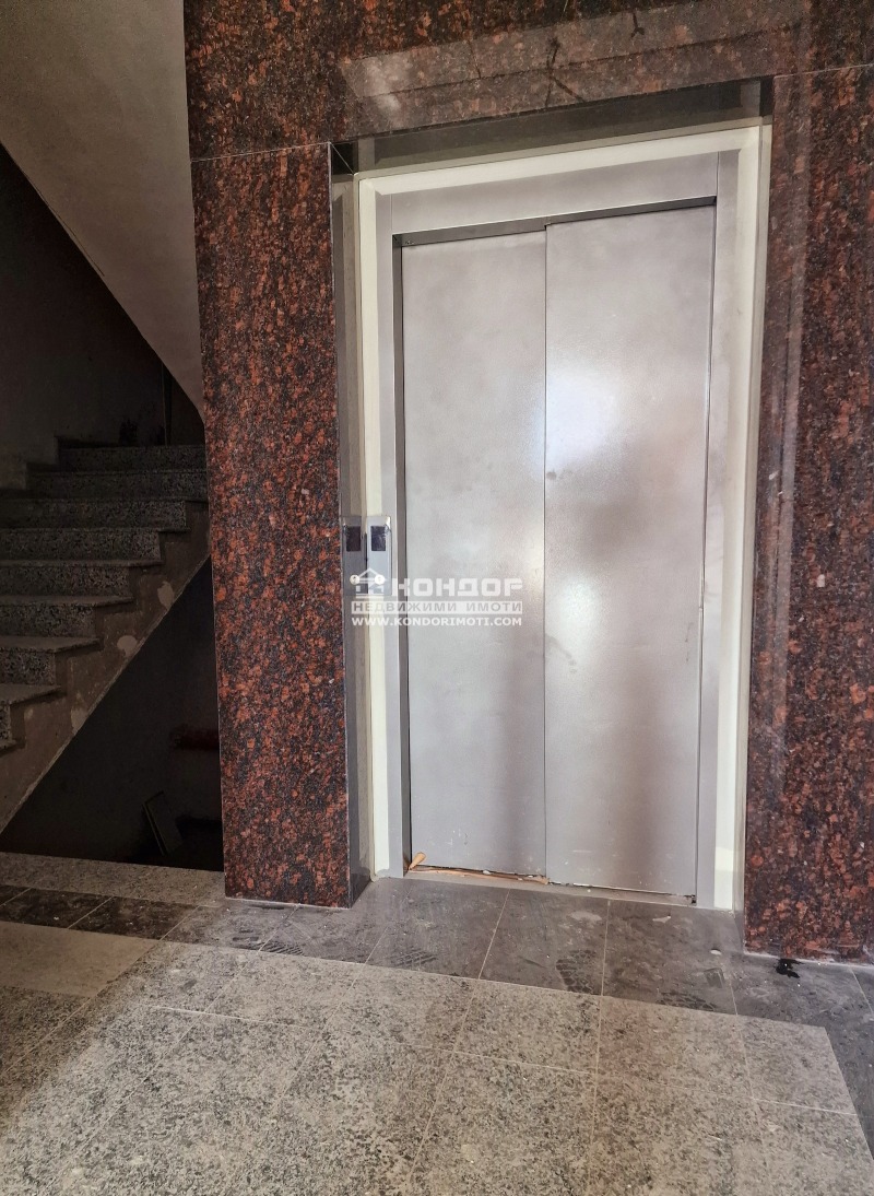 Продава  3-стаен град Пловдив , Христо Смирненски , 138 кв.м | 17463272 - изображение [8]