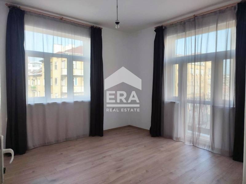 Продава  3-стаен град София , Център , 136 кв.м | 69744287 - изображение [2]