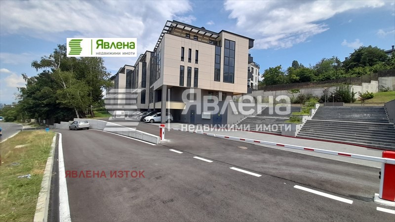 In vendita  Ufficio Sofia , Boiana , 174 mq | 77736998