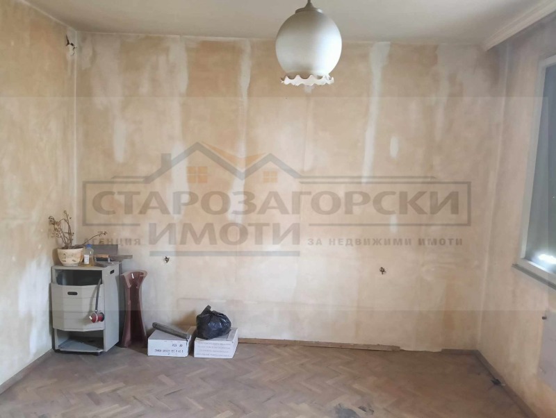 Продава КЪЩА, гр. Стара Загора, Аязмото, снимка 4 - Къщи - 46855041