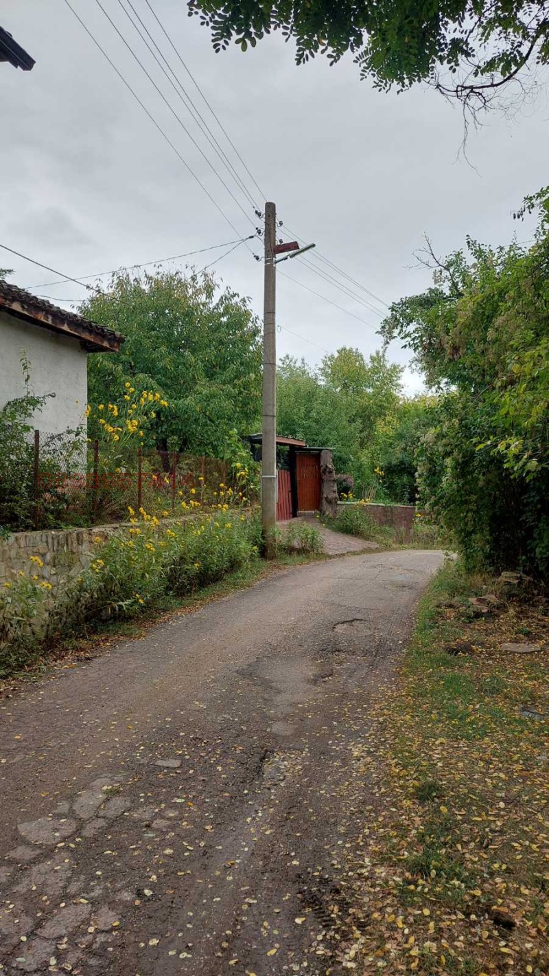 Продава КЪЩА, с. Лобош, област Перник, снимка 9 - Къщи - 52962803