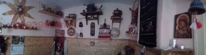 Продава КЪЩА, с. Лобош, област Перник, снимка 2 - Къщи - 52962803