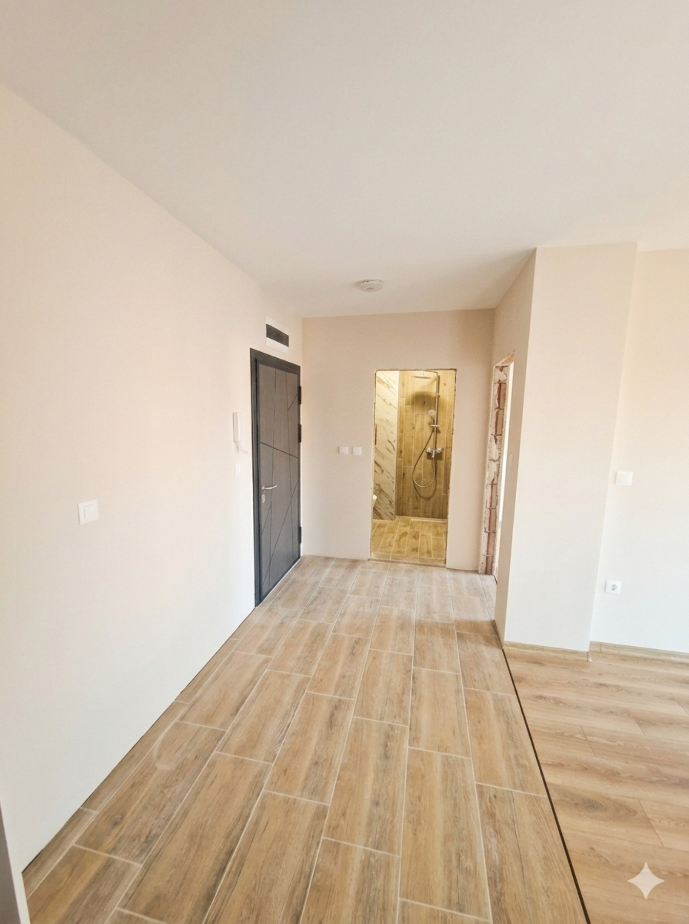 Продава 2-СТАЕН, гр. Пловдив, Остромила, снимка 8 - Апартаменти - 54501093